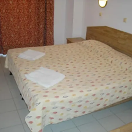 Thalia Pefki (Rhodes)