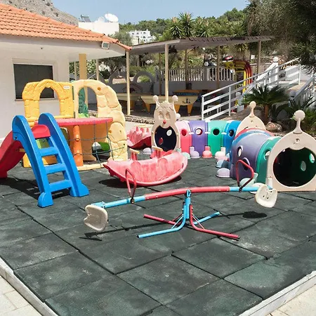 Thalia Hotel 2*