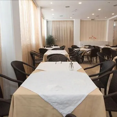 Thalia Pefki (Rhodes)