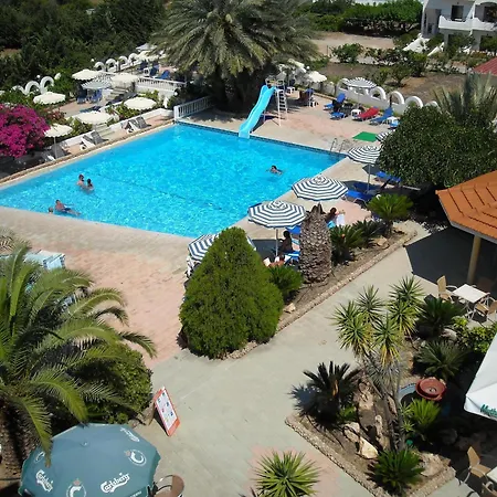 Thalia Hotell Pefki