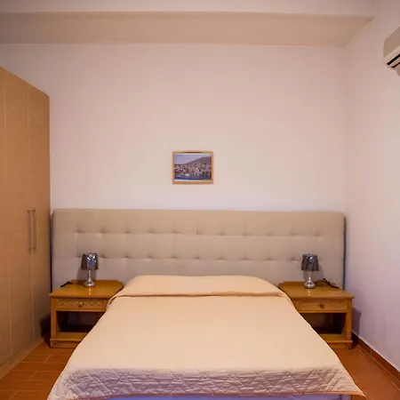Hotel Thalia 2*
