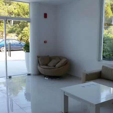 Thalia Hotel 2*