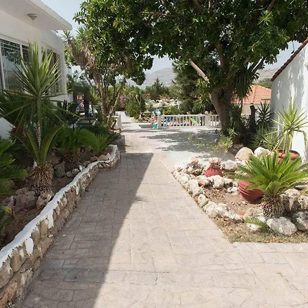 Thalia מלון Pefki (Rhodes)