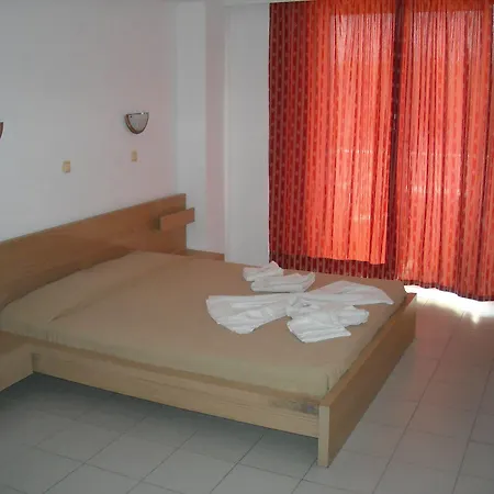 Thalia Hotel 2*