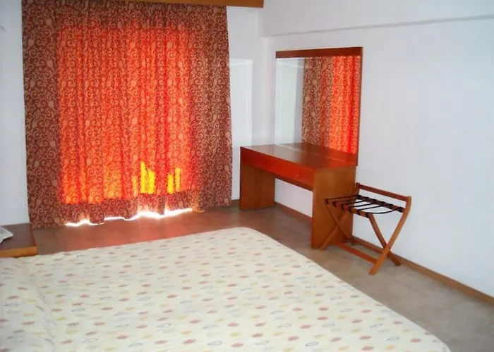 Thalia Pefki (Rhodes)